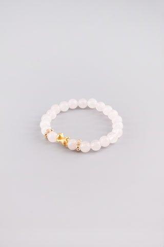 Handgefertigtes Rosenquarz Armband 8 mm – Geschenk für Liebe & Harmonie, kitty Kollektion von Gembonbon (Vorderansicht)