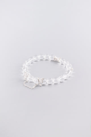 Handgefertigtes transparentes Bergkristall Armband 8 mm – Geschenk für Klarheit & Energie, Linkwing Kollektion von Gembonbon (Vorderansicht)