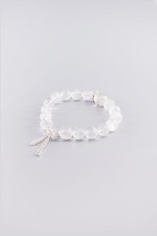 Handgefertigtes transparentes Bergkristall Armband 10 mm – Geschenk für Klarheit & Energie, Crownette Kollektion von Gembonbon (Vorderansicht)