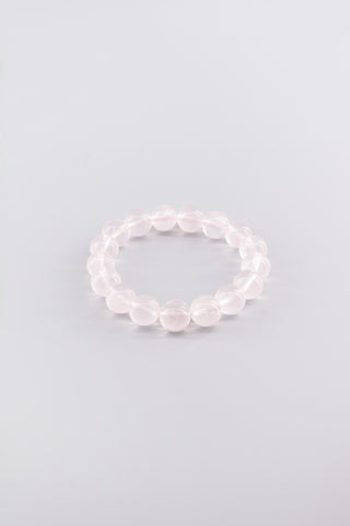 Handgefertigtes transparentes Rosenquarz Armband 12 mm – Geschenk für Liebe & Harmonie, Origin Kollektion von Gembonbon (Vorderansicht)