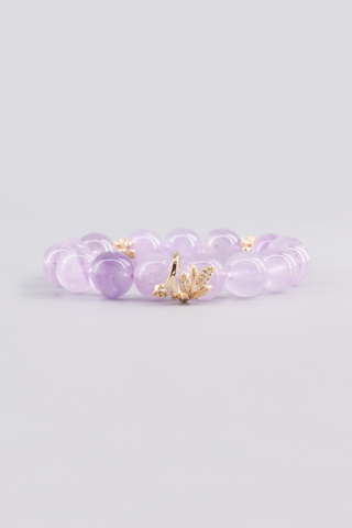 Transparentes Amethyst Armband 12 mm – Seitenansicht des handgefertigten Schmuckstücks, Clove Kollektion von Gembonbon