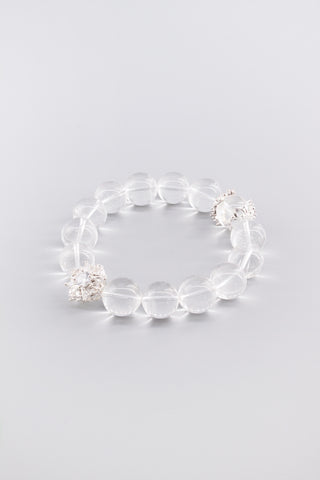 Handgefertigtes transparentes Bergkristall Armband 14 mm – Geschenk für Klarheit & Energie, Princess Kollektion von Gembonbon (Vorderansicht)